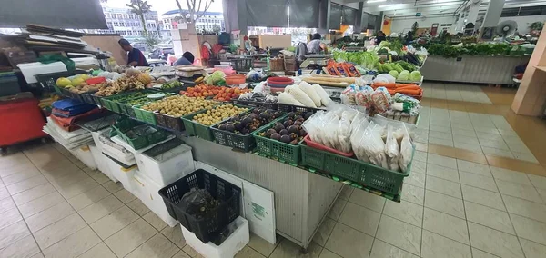 Kuching Sarawak Malasia Febrero 2020 Mercado Húmedo Stutong Con Muchos —  Fotos de Stock