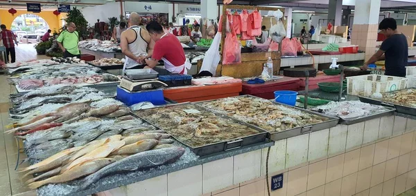 Kuching Sarawak Malásia Fevereiro 2020 Mercado Molhado Stutong Com Muitas — Fotografia de Stock