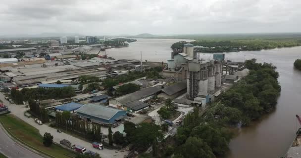 Kuching Sarawak Malaysia February 2020 Cms Cement Industrial Plant Factory — Stockvideo