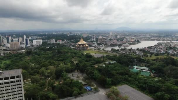 Kuching Sarawak Malasia Marzo 2020 Los Edificios Emblemáticos Las Áreas — Vídeos de Stock