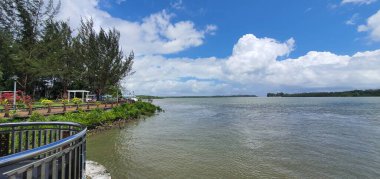 Telaga Air, Sarawak / Malezya - 15 Mart 2020: Telaga Air 'in Güzel Balıkçı Köyü