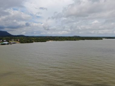 Telaga Air, Sarawak / Malezya - 15 Mart 2020: Telaga Air 'in Güzel Balıkçı Köyü