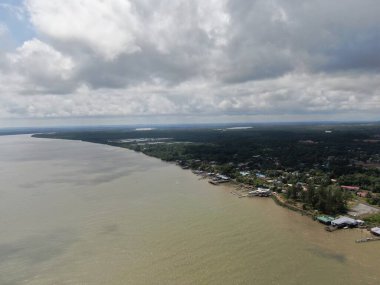 Telaga Air, Sarawak / Malezya - 15 Mart 2020: Telaga Air 'in Güzel Balıkçı Köyü