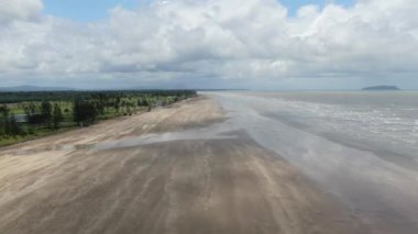 Telaga Air, Sarawak / Malezya - 15 Mart 2020: Telaga Air 'in Güzel Balıkçı Köyü