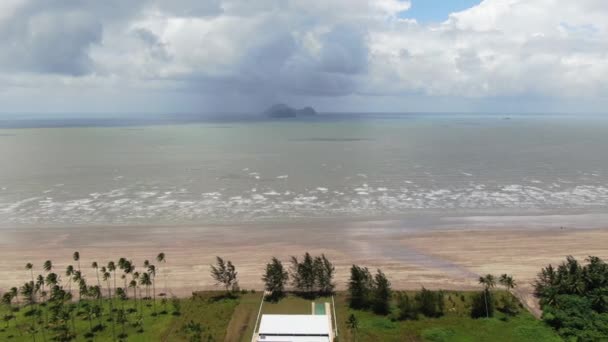 Spiaggia Dorata Trombol Sarawak Borneo Island — Video Stock