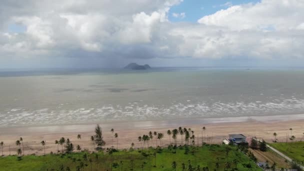 Praia Dourada Trombol Sarawak Ilha Bornéu — Vídeo de Stock