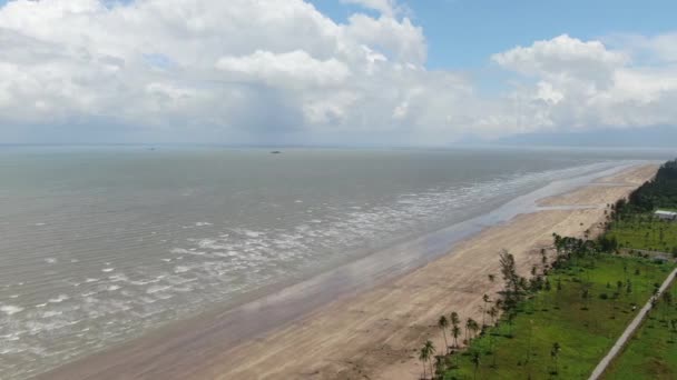 Den Gyllene Stranden Trombol Sarawak Borneo Island — Stockvideo