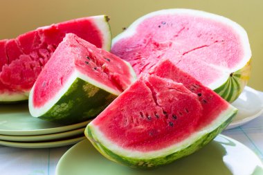 Bir lig tarihinde etli pembe ciltlerinin sulu karpuz bir parça