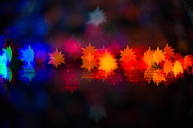 Şenlikli bir kaleydoskop, parlak bir ışık ve parlama. Soyut Yarışması