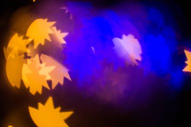 Şenlikli bir kaleydoskop, parlak bir ışık ve parlama. Soyut Yarışması