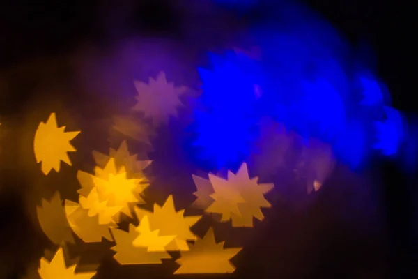 En festlig Kalejdoskop, starkt ljus och reflexer. Abstrakta kompo — Stockfoto