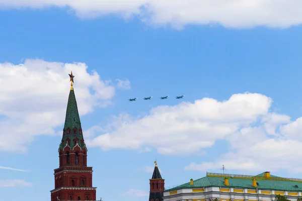 Россия, Москва, 7 мая 2016 г. - репетиция парада на Красной площади — стоковое фото