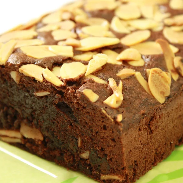 Házi Készítésű Ízletes Csokoládés Süti Mandulával — Stock Fotó