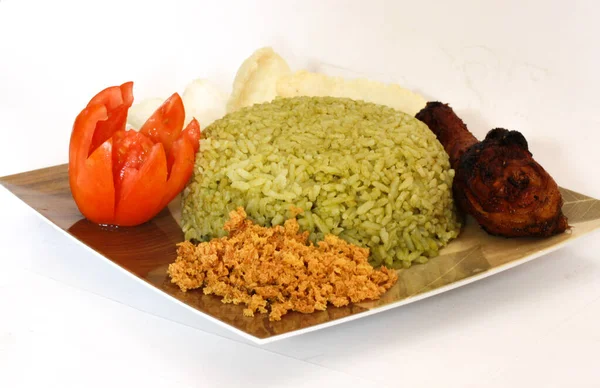 Hausgemachtes Indonesisches Essen Gekochter Reis Mit Kokosmilch — Stockfoto
