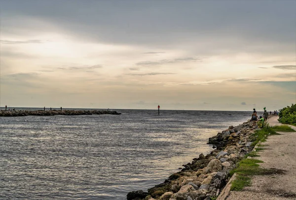 Jetty Norte Veneza Florida Uma Estrutura Pedra Longa Que Jatos — Fotografia de Stock
