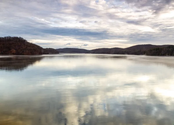 Croton-On-Hudson, NY / États-Unis - 12 janv. 2020 : vue du nouveau réservoir du barrage Croton — Photo