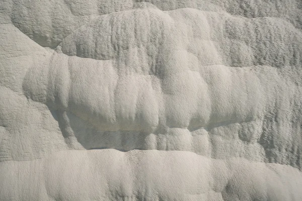 Increíble travertino en Pamukkale (Castillo de algodón ) — Foto de Stock