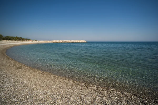 Schöner Strand und tropisches Meer — Stockfoto