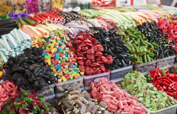 Солодкого, барвисті цукерки — стокове фото