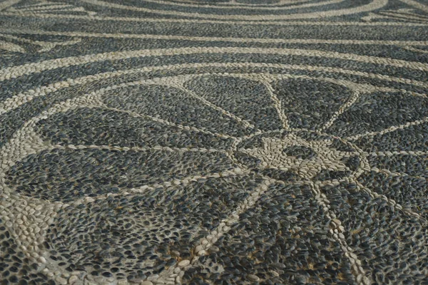 Detalle, camino de mosaico de guijarros de The Golden Road, Harem of Topkapi Palace, en Estambul, Turquía — Foto de Stock