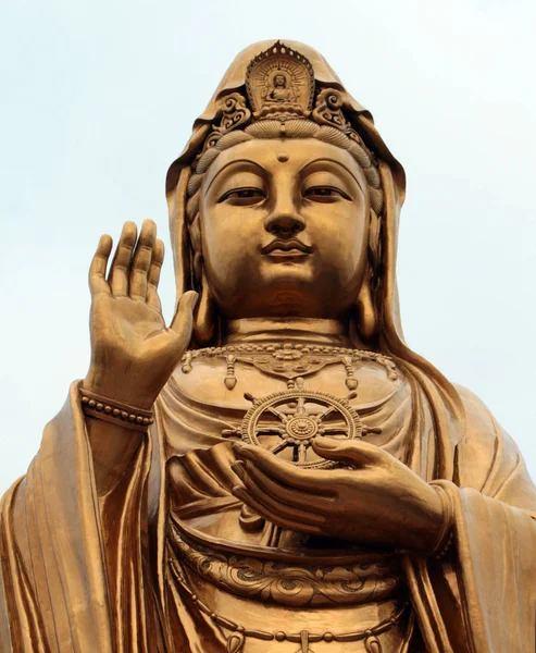 Staty av gudinnan Guanyin, Putuoshan, Kina, Royaltyfria Stockfoton