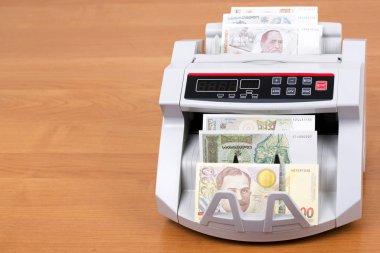 Gürcü Lari sayım makinesinde