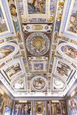 Caprarola (Viterbo) - 26 Temmuz 2019: Villa Farnese (Villa Caprarola), İtalya 'nın Viterbo eyaletinde yer alan Caprarola konağı.