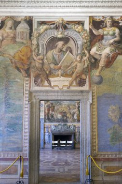 Caprarola (Viterbo) - 26 Temmuz 2019: Villa Farnese (Villa Caprarola), İtalya 'nın Viterbo eyaletinde yer alan Caprarola konağı.