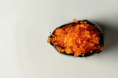 Geleneksel Asya Yemeği Nigiri Tobiko