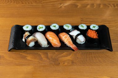 Asya Yemeği Suşi Nigiri Moriawase