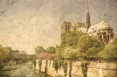 İlkbaharda Notre-Dame de Paris Katedrali, gezici tekneleri olan Seine Nehri. Pilav kağıdının arka planında geçmişe dönük bir bakış. Ile de la Cite, Paris, Fransa. 