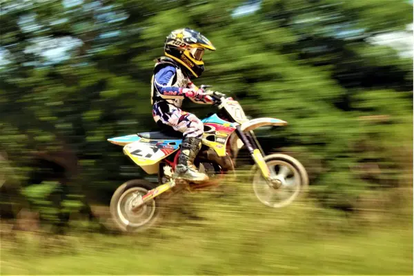 Niño Motocross Ciclista — Foto de Stock