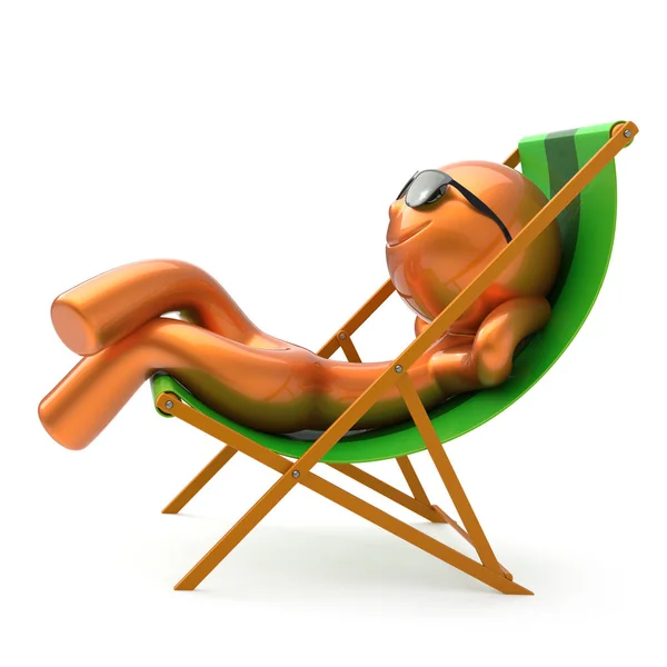 Homme souriant repos plage chaise longue lunettes de soleil vacances d'été — Photo