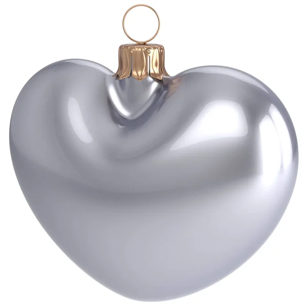 Boule de Noël Nouvel An boule argent forme de coeur blanc — Photo