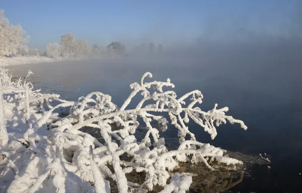 Día Invierno Soleado Río Kama —  Fotos de Stock