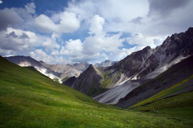 Doğu Sayan dağlara seyahat