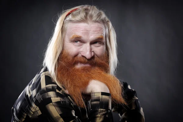 Homme à la barbe rouge — Photo