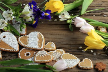 kalp şeklinde gingerbread