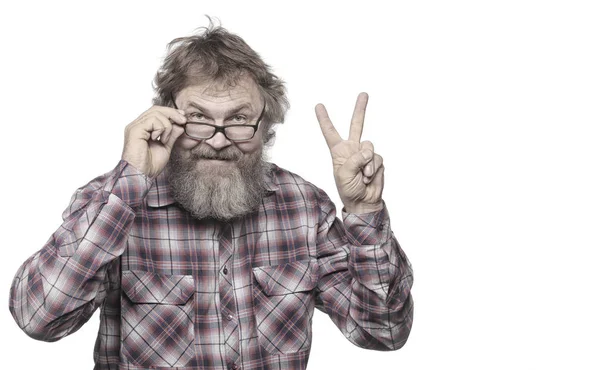 Portrait d'un homme adulte barbu sur fond blanc — Photo