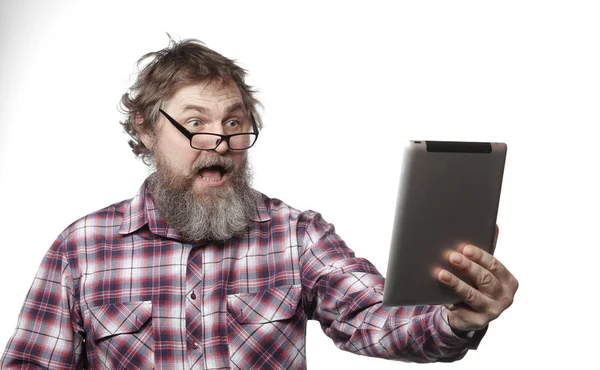 Retrato de un hombre adulto con barba sobre fondo blanco — Foto de Stock