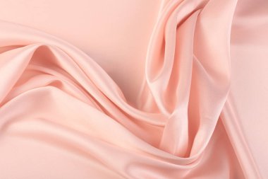 pembe şifon kıvrımlar