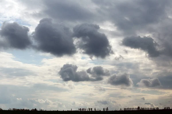 Beautiful Dramatic Cumulus Clouds Blue Sky — Stock Photo, Image