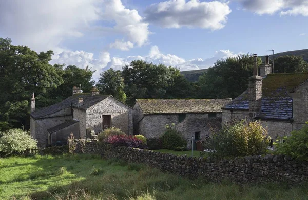 Old farm at Kettlewell, Yorkshire — Stock Photo, Image