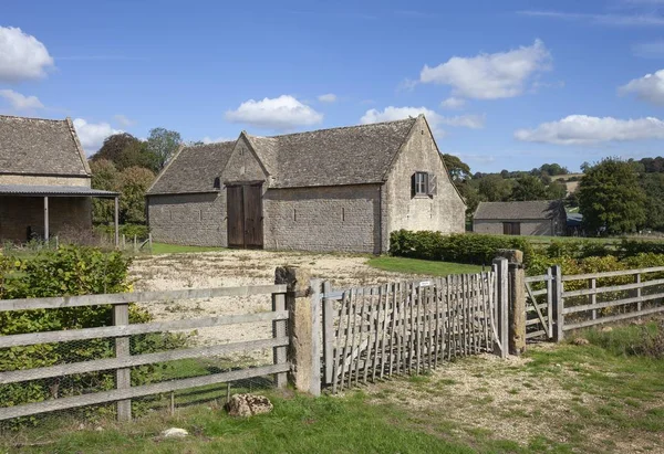 Grange à dîme à Guiting Power, Cotswolds, Gloucestershire, Angleterre — Photo