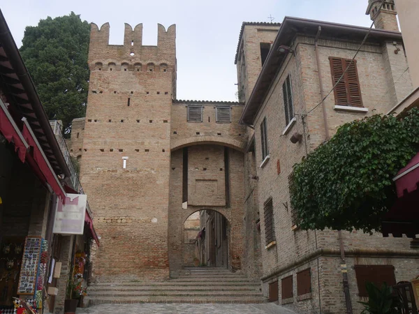 Straat Het Historische Centrum Van Het Dorp Gradara Naar Poort — Stockfoto