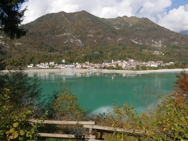 Barcis Lago Panorama Las Aguas Turquesas Del Lago Con Las —  Fotos de Stock