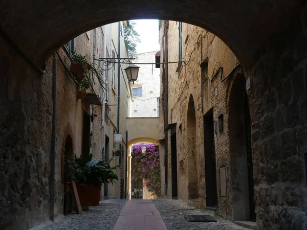 Typische Straße Historischen Zentrum Des Antiken Dorfes Cervo Mit Steinpflaster — Stockfoto