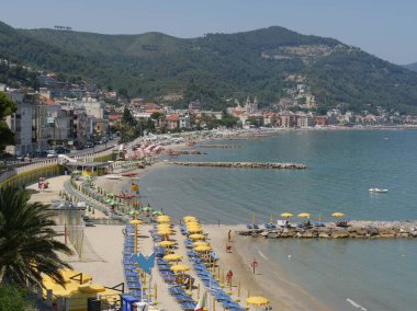 Laigueglia sahilinin panoraması