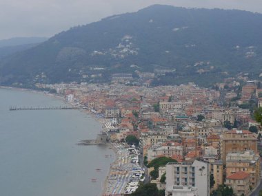 Alassio Panoraması ve Belvedere Florence Nightingale 'den sahili