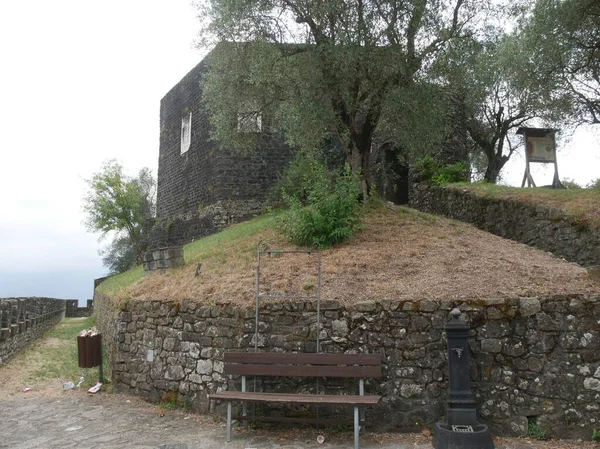 Mulazzo Torre Hexagonal Parte Superior Del Pueblo Medieval —  Fotos de Stock